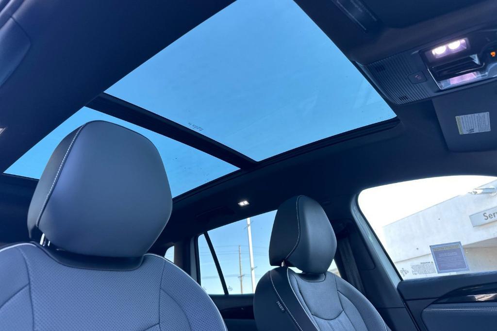 new 2026 Volkswagen Tiguan car, priced at $45,752