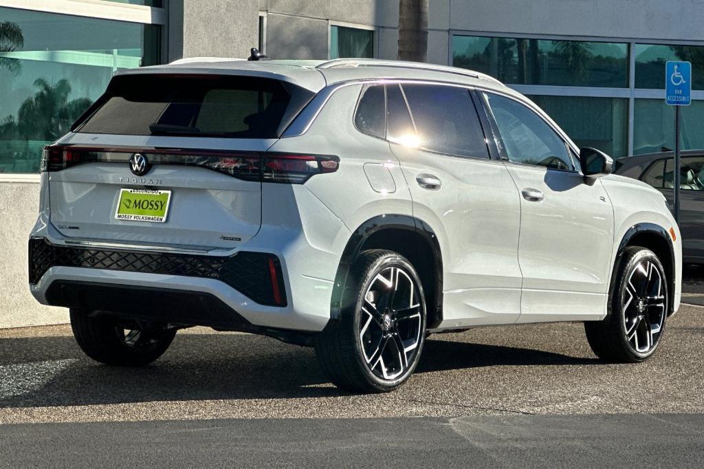 new 2026 Volkswagen Tiguan car, priced at $45,752