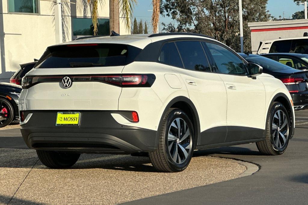 new 2024 Volkswagen ID.4 car, priced at $40,250