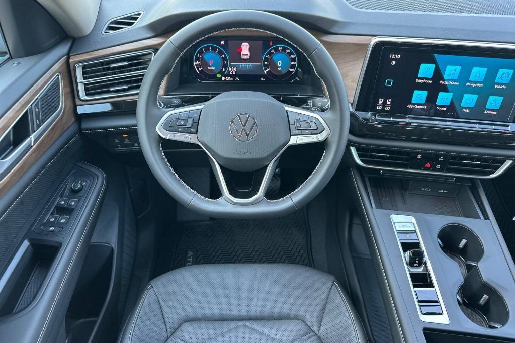 new 2026 Volkswagen Atlas car, priced at $42,699