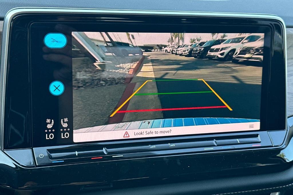 new 2026 Volkswagen Atlas car, priced at $42,699