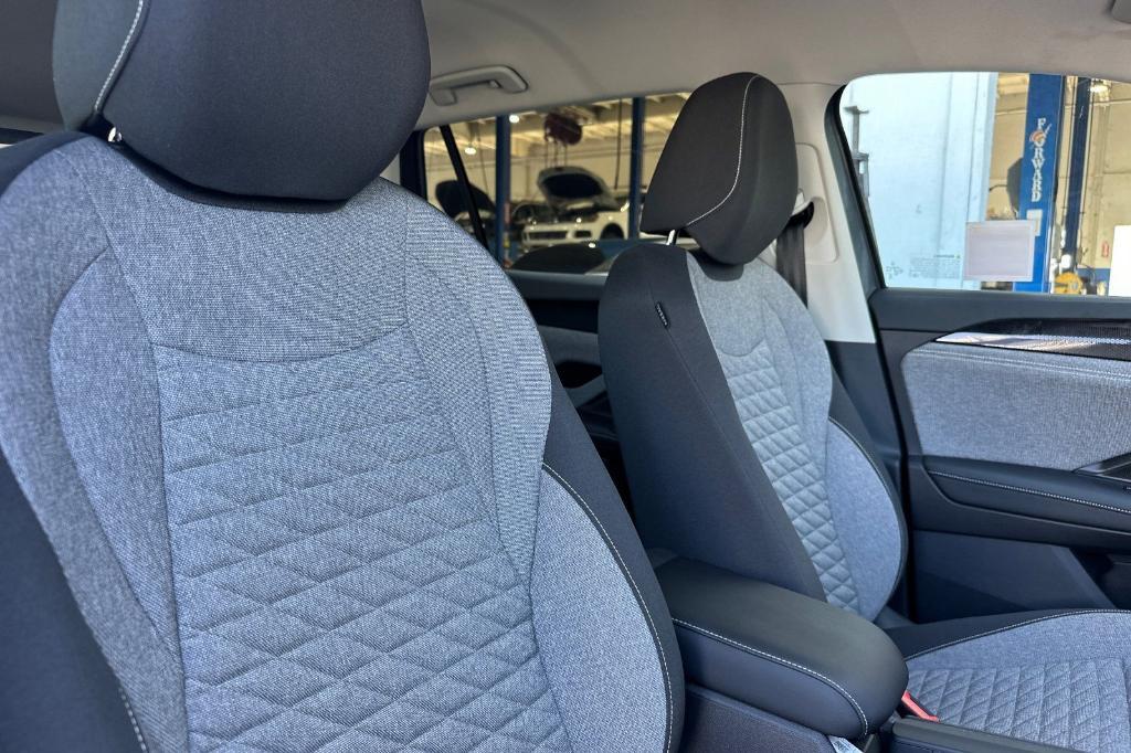 new 2025 Volkswagen Tiguan car, priced at $30,270