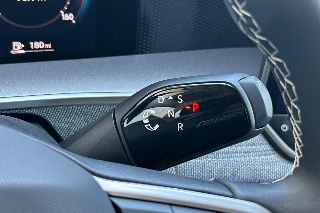 new 2025 Volkswagen Tiguan car, priced at $30,270