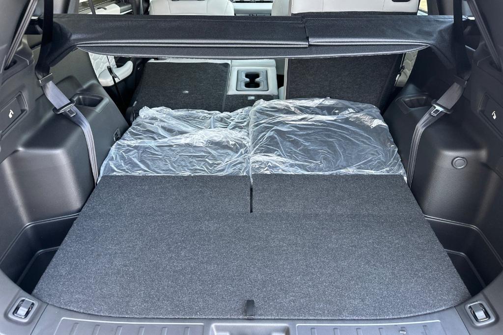 new 2025 Mitsubishi Outlander car, priced at $39,100