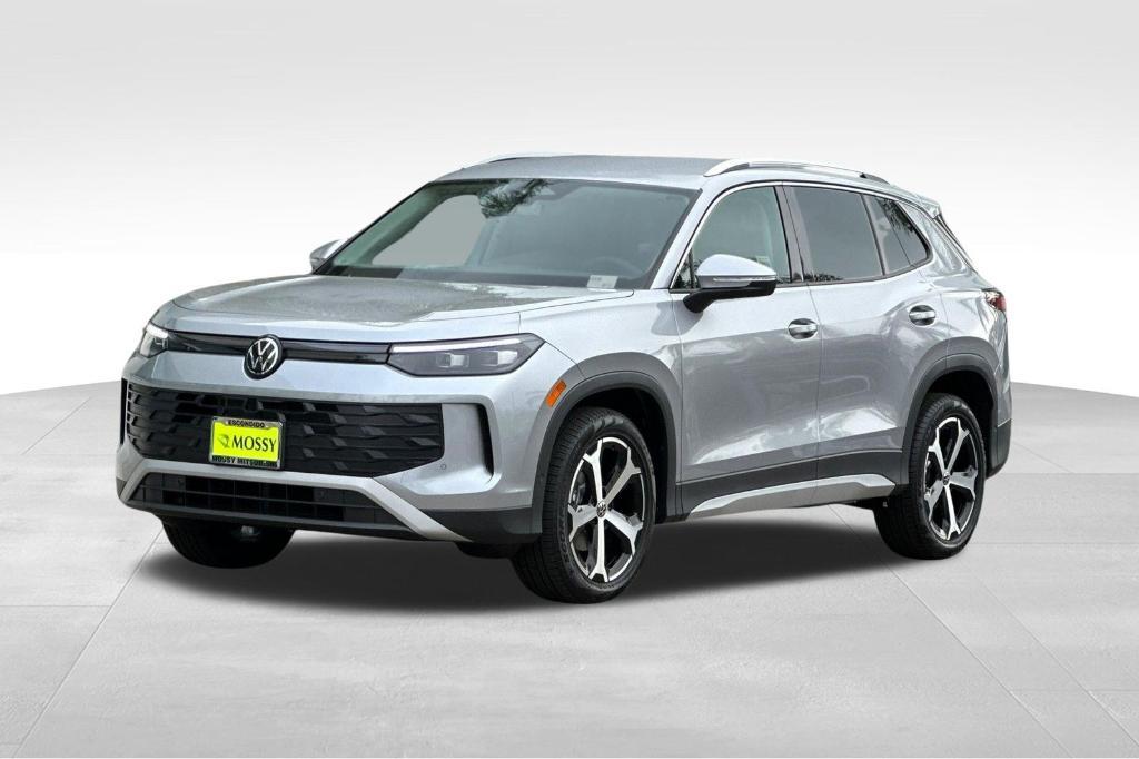 new 2025 Volkswagen Tiguan car, priced at $32,157