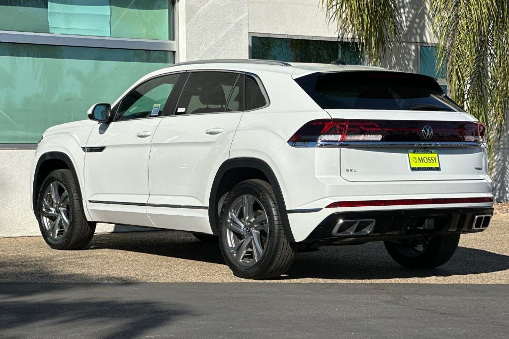 new 2024 Volkswagen Atlas Cross Sport car, priced at $43,963