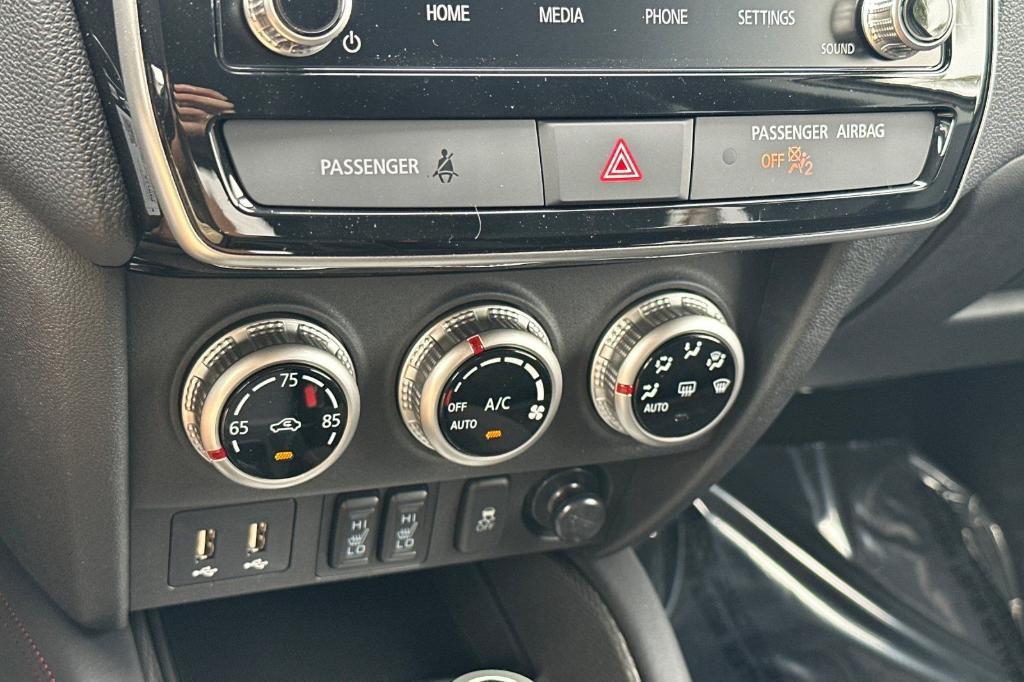 new 2025 Mitsubishi Outlander Sport car, priced at $29,165