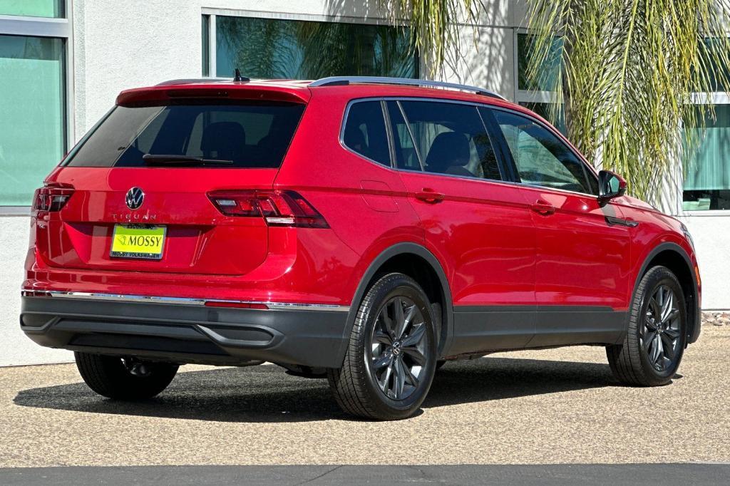 new 2024 Volkswagen Tiguan car, priced at $31,070