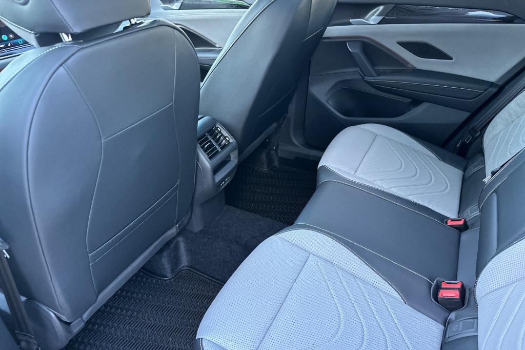 new 2026 Volkswagen Tiguan car, priced at $39,957