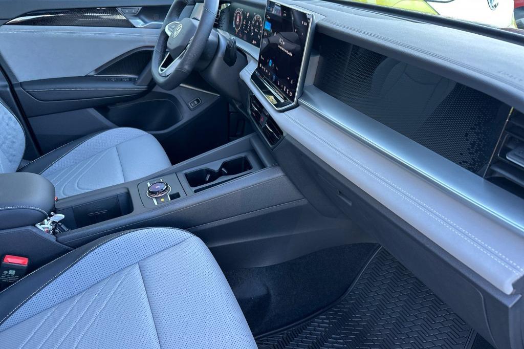 new 2026 Volkswagen Tiguan car, priced at $39,957