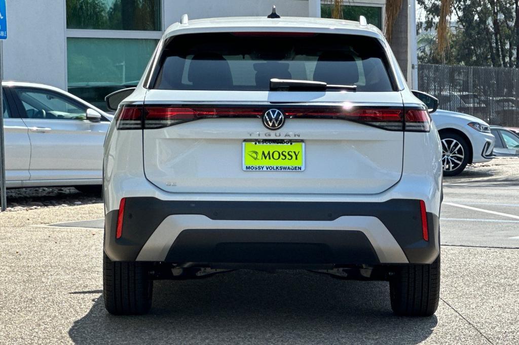 new 2025 Volkswagen Tiguan car, priced at $32,370
