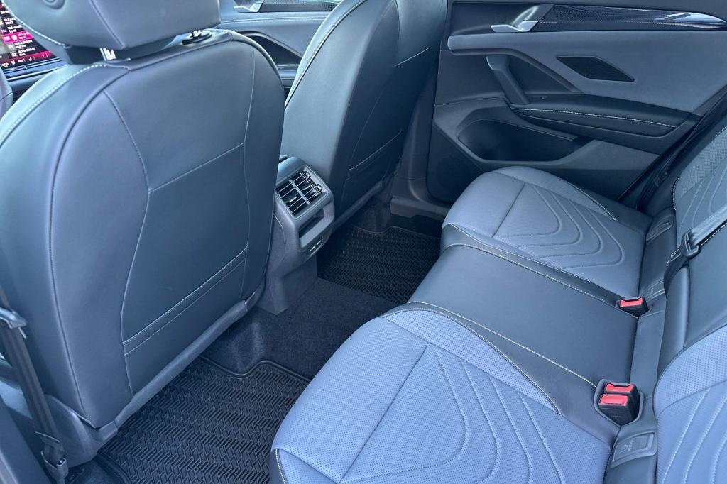 new 2025 Volkswagen Tiguan car, priced at $36,702