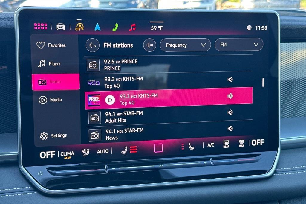 new 2025 Volkswagen Tiguan car, priced at $36,702