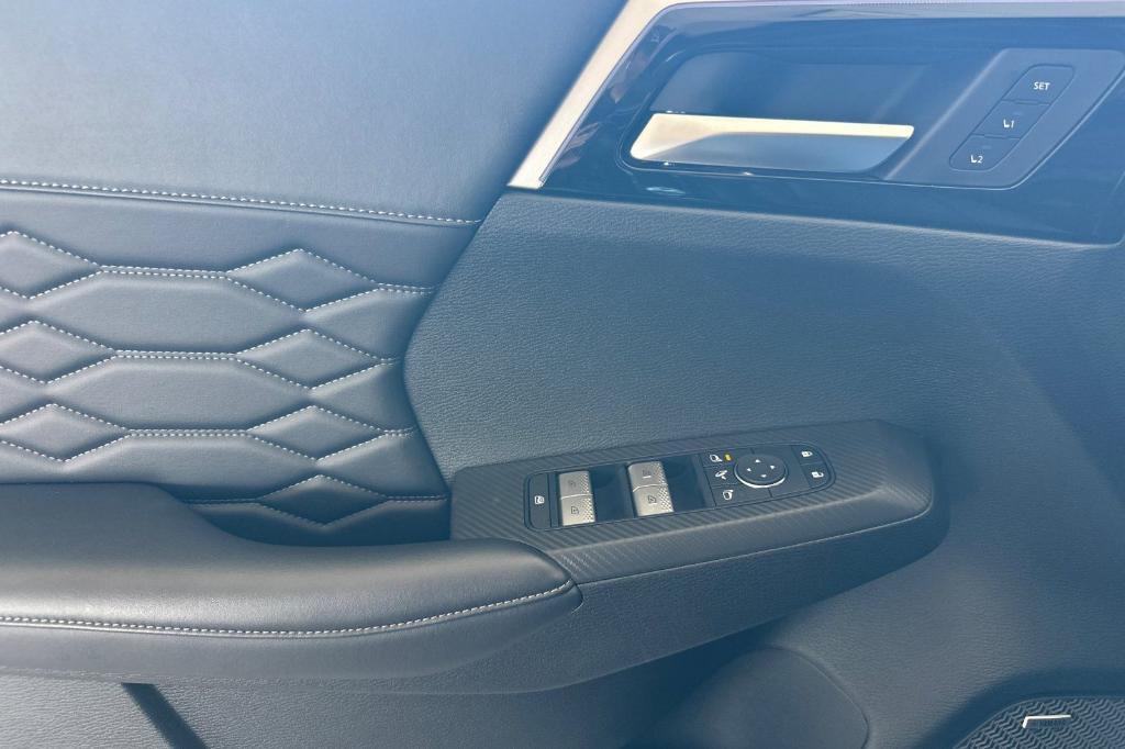 new 2025 Mitsubishi Outlander car, priced at $39,150