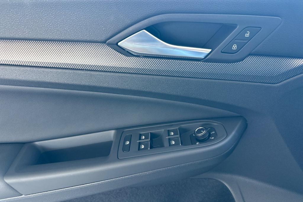 new 2025 Volkswagen Golf GTI car, priced at $39,823