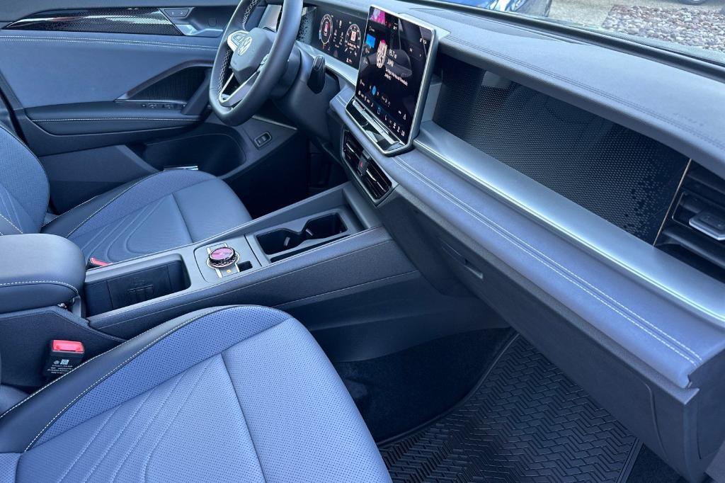 new 2026 Volkswagen Tiguan car, priced at $36,492