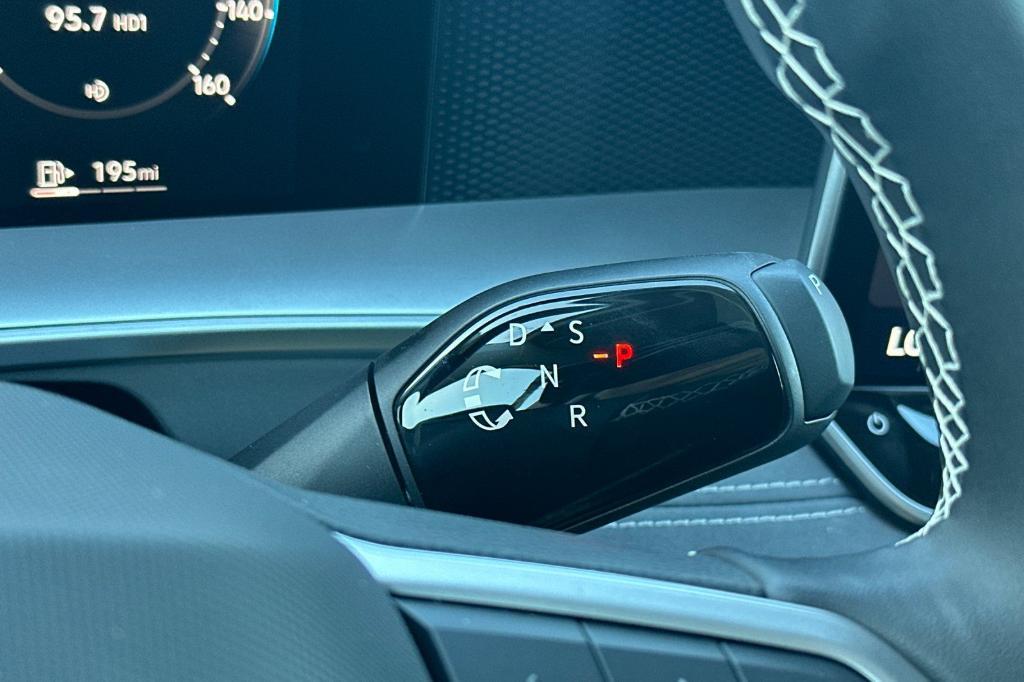 new 2026 Volkswagen Tiguan car, priced at $36,492