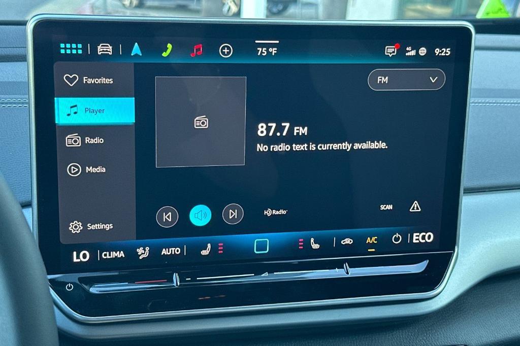 new 2025 Volkswagen ID.4 car, priced at $42,472