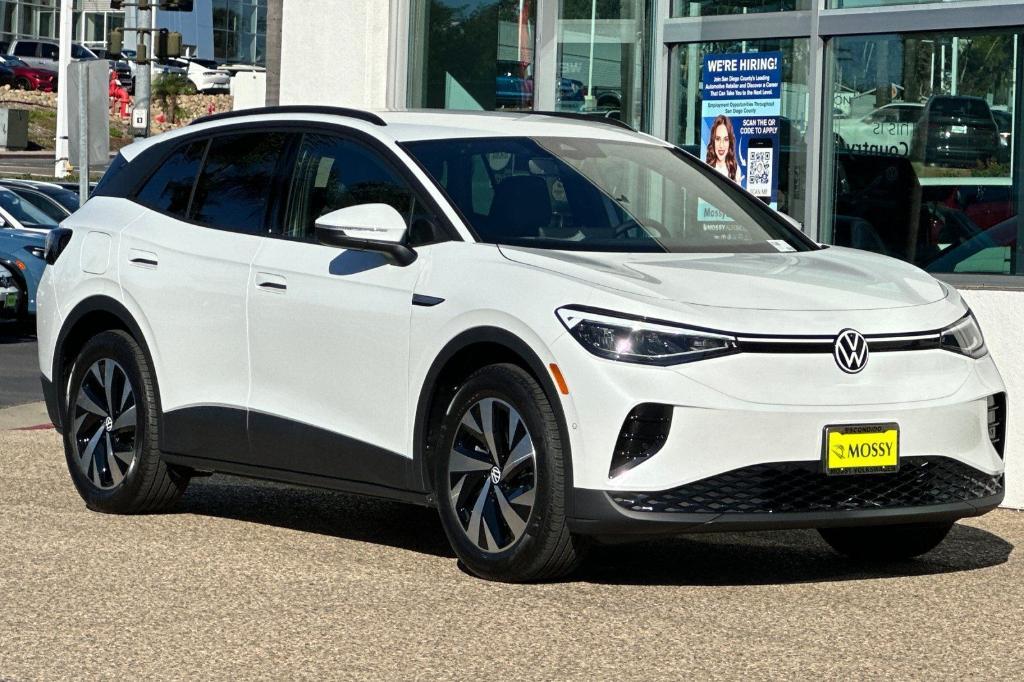 new 2025 Volkswagen ID.4 car, priced at $42,472