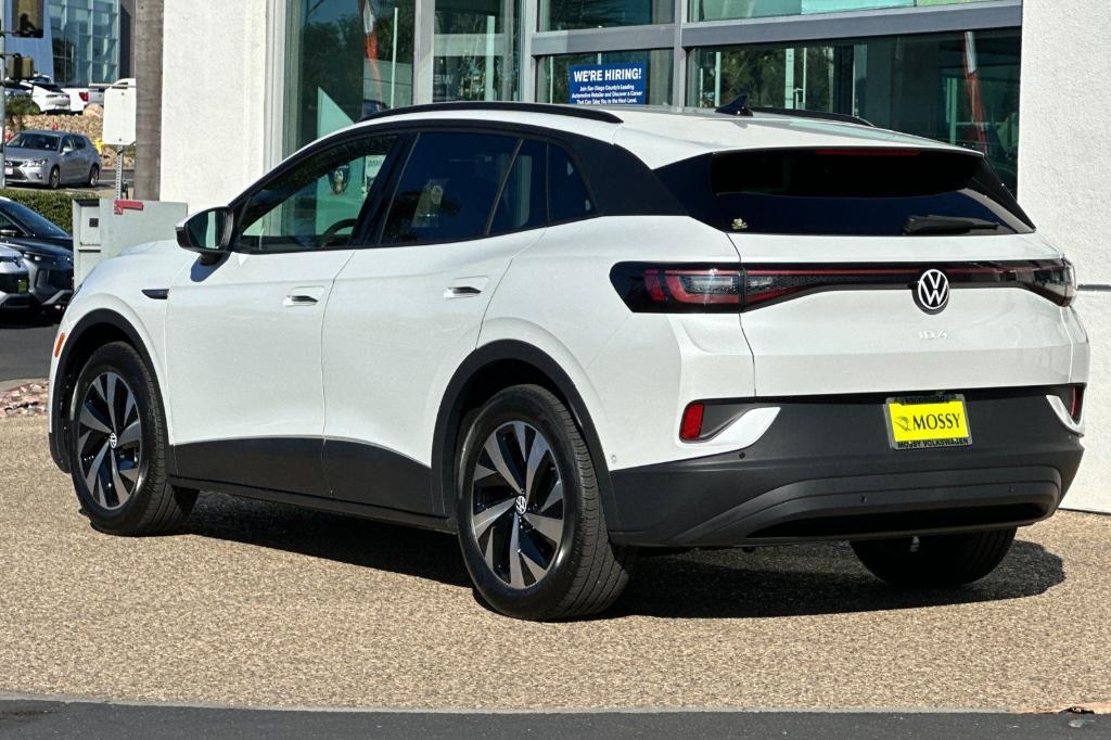 new 2025 Volkswagen ID.4 car, priced at $42,472