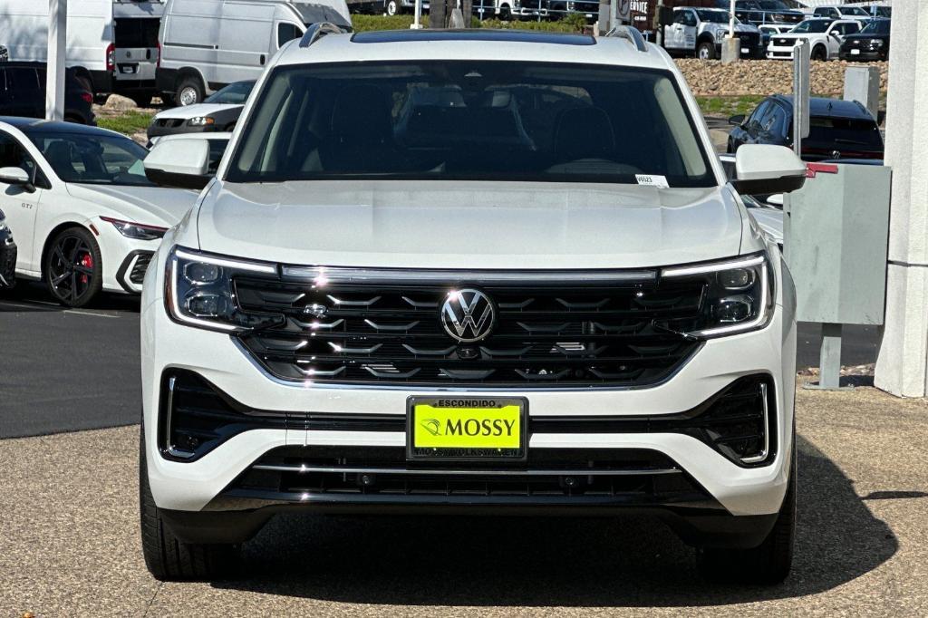 new 2026 Volkswagen Atlas car, priced at $58,009
