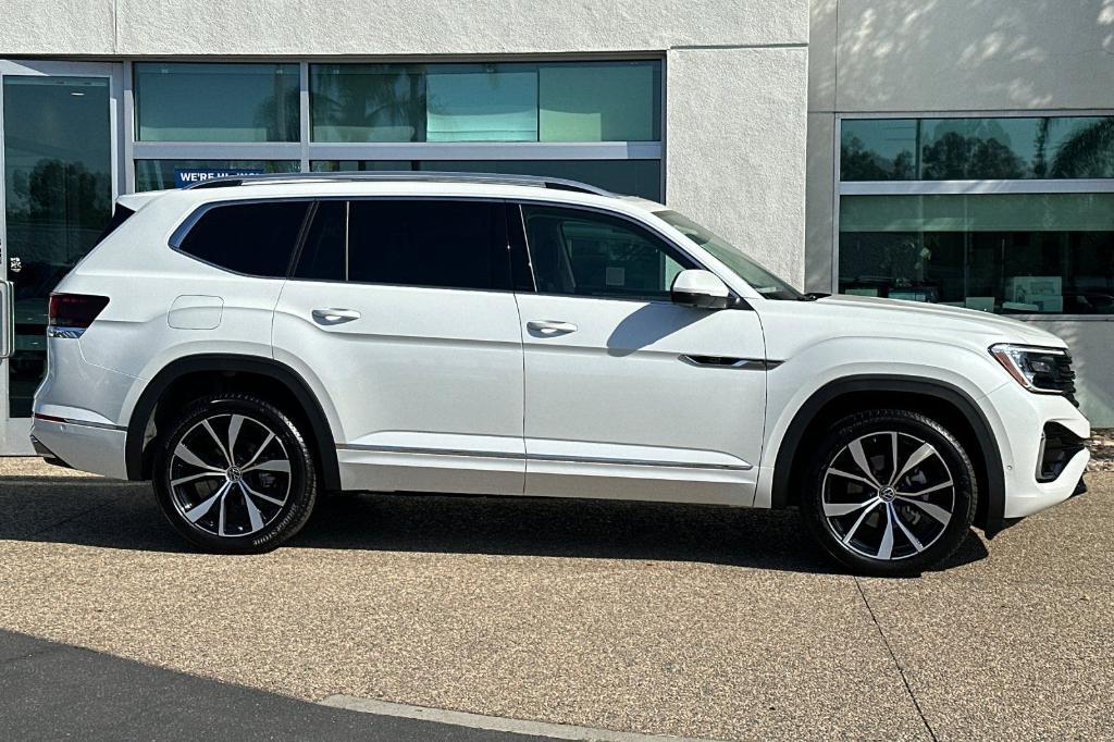new 2026 Volkswagen Atlas car, priced at $58,009