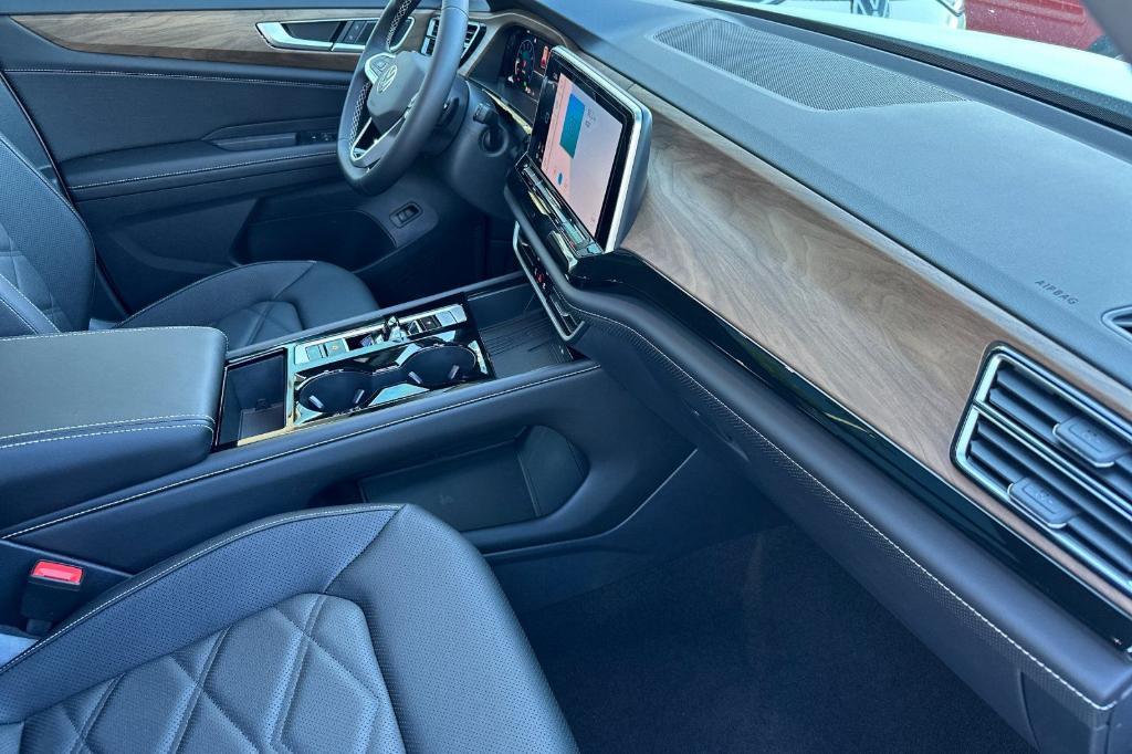 new 2026 Volkswagen Atlas car, priced at $46,133