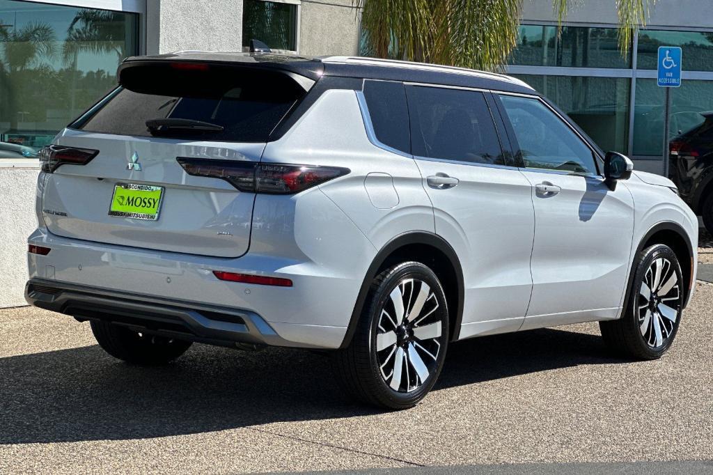 new 2025 Mitsubishi Outlander car, priced at $43,195