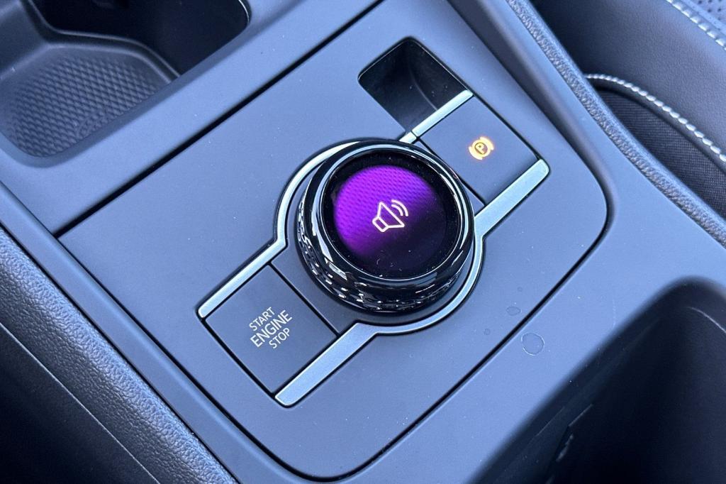 new 2026 Volkswagen Tiguan car, priced at $39,107