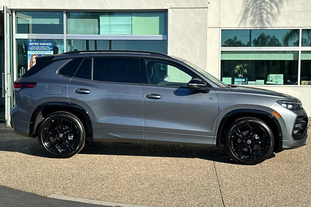 new 2026 Volkswagen Tiguan car, priced at $39,107