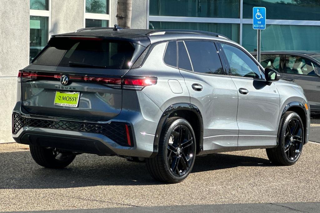 new 2026 Volkswagen Tiguan car, priced at $39,107