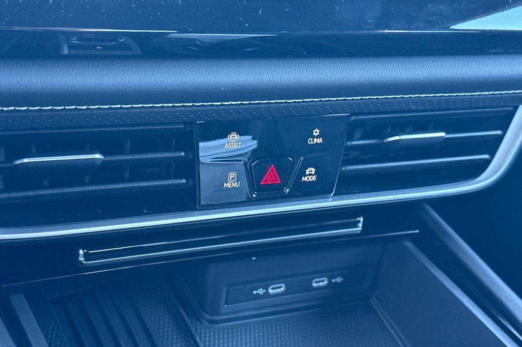 new 2026 Volkswagen Atlas car, priced at $46,063