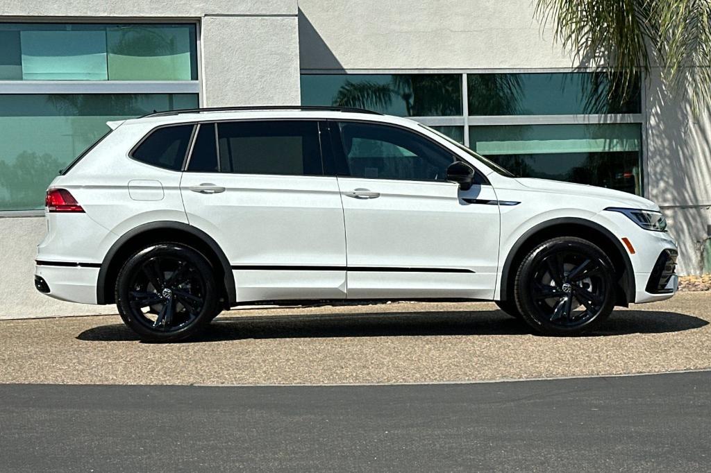 new 2024 Volkswagen Tiguan car, priced at $33,458