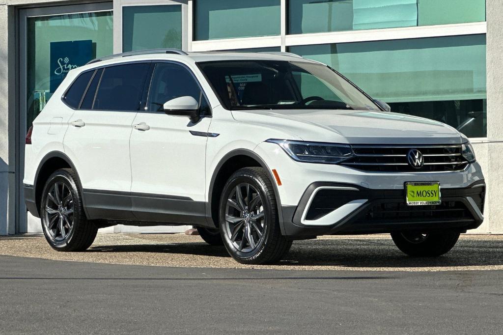 new 2024 Volkswagen Tiguan car, priced at $33,186