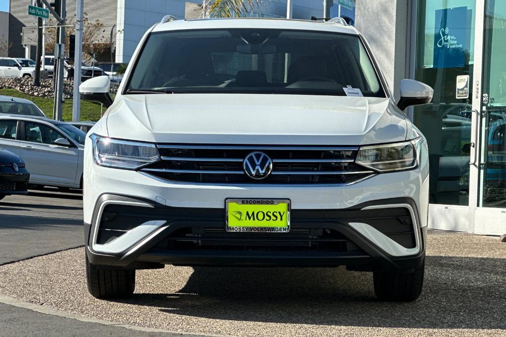 new 2024 Volkswagen Tiguan car, priced at $33,186