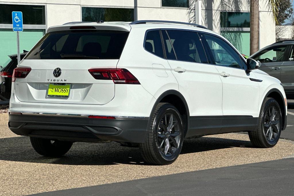 new 2024 Volkswagen Tiguan car, priced at $33,186