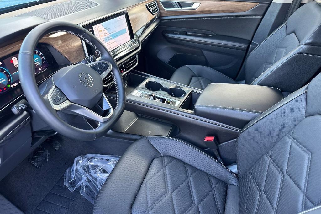 used 2025 Volkswagen Atlas car, priced at $38,995