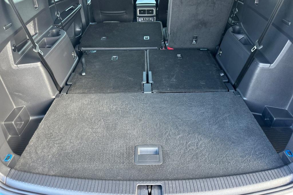 used 2025 Volkswagen Atlas car, priced at $38,995