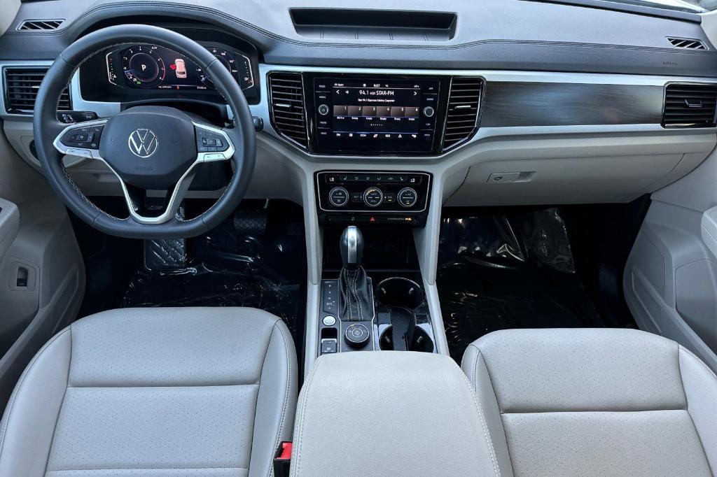 used 2023 Volkswagen Atlas car, priced at $31,998