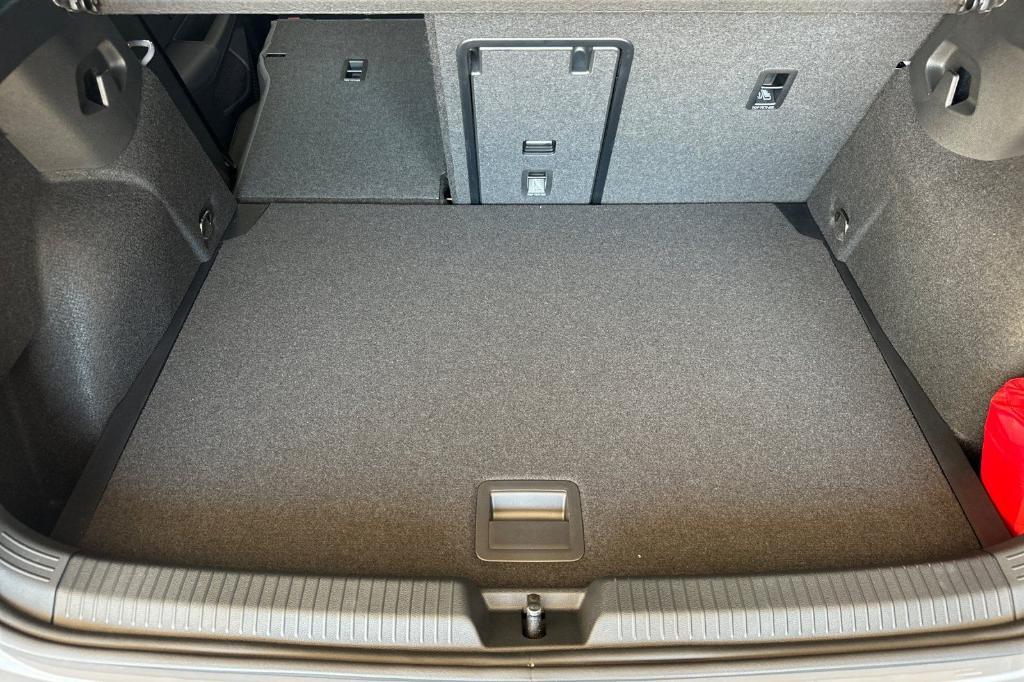 new 2025 Volkswagen Golf GTI car, priced at $42,443