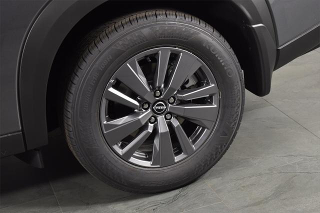 new 2025 Nissan Pathfinder car, priced at $32,804