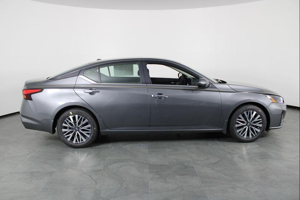 new 2025 Nissan Altima car, priced at $28,587