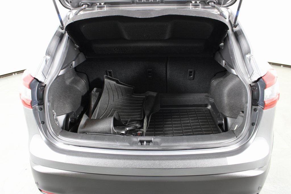 used 2020 Nissan Rogue Sport car, priced at $13,487