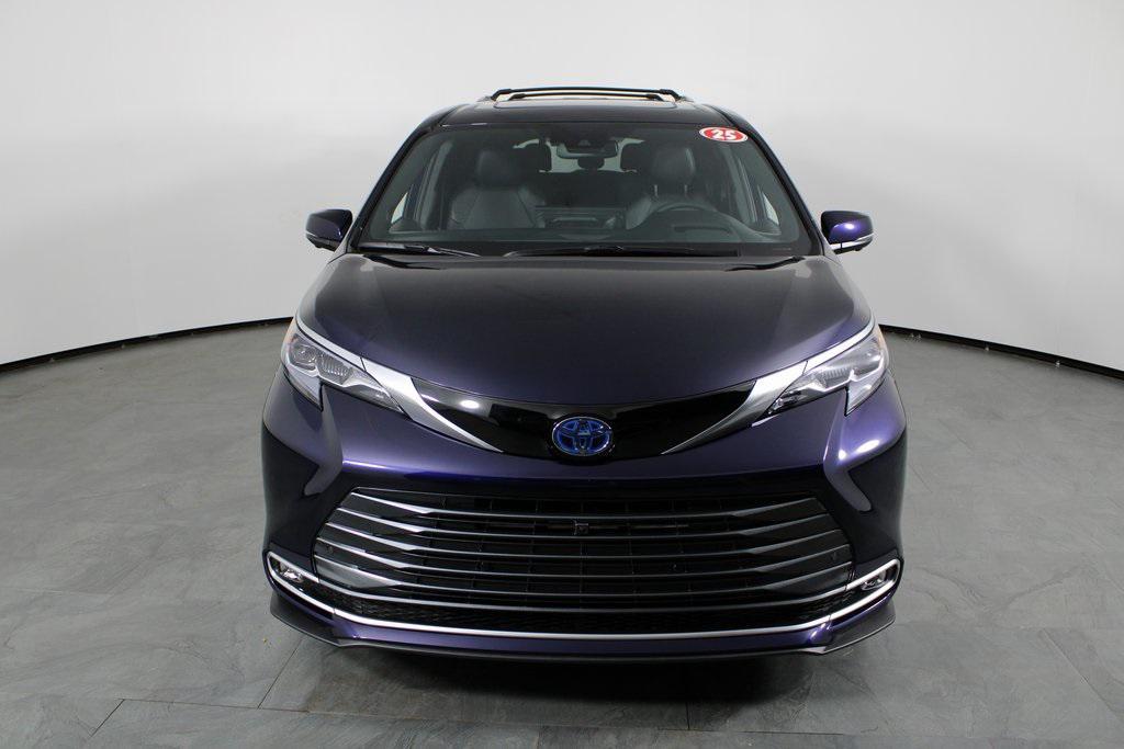 used 2025 Toyota Sienna car, priced at $55,987