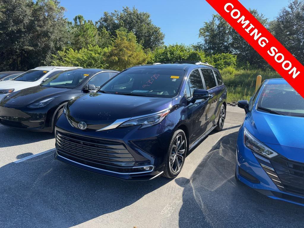 used 2025 Toyota Sienna car, priced at $55,987