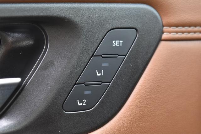 new 2025 Nissan Pathfinder car, priced at $45,618