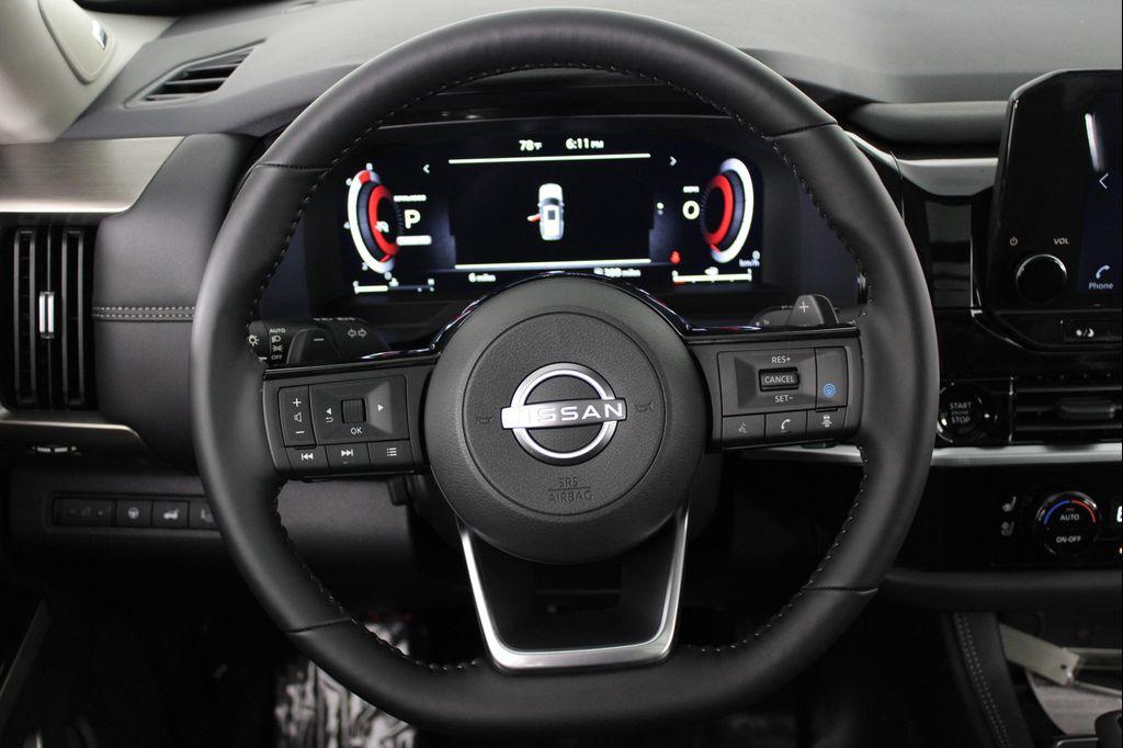 new 2025 Nissan Pathfinder car, priced at $42,452