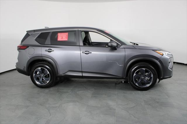 used 2025 Nissan Rogue car, priced at $26,987