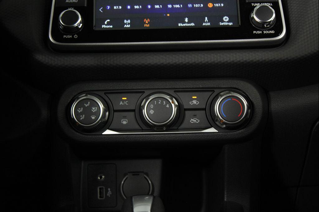 new 2025 Nissan Kicks car, priced at $21,774