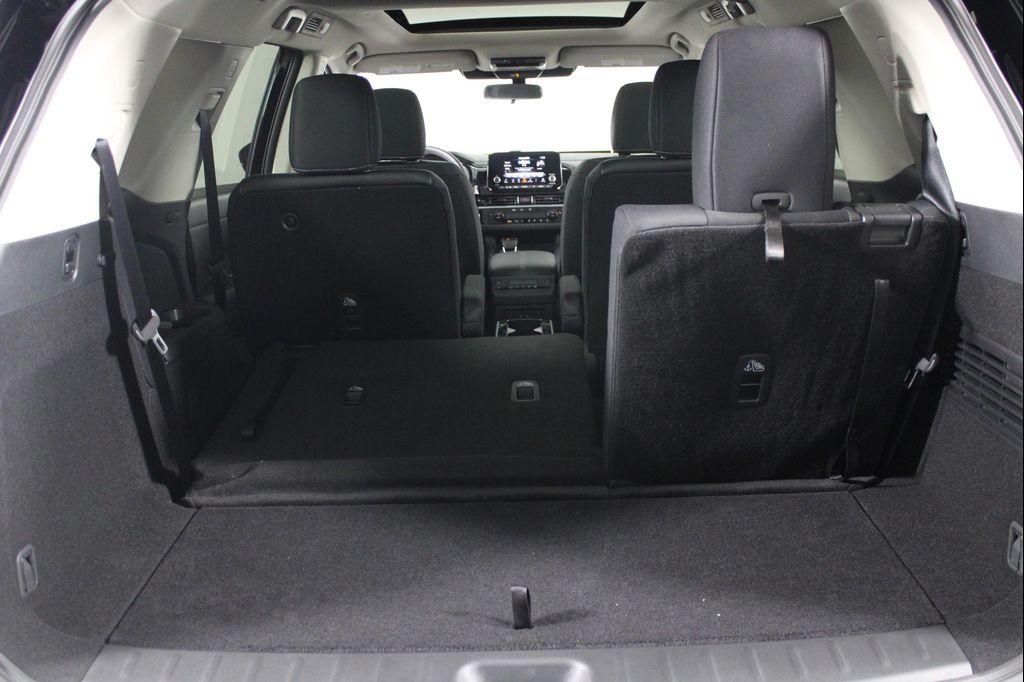 new 2025 Nissan Pathfinder car, priced at $35,638